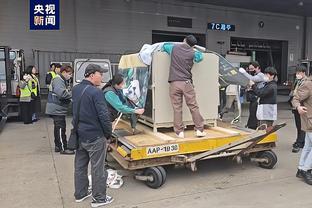 记者：泰拉恰诺已抵达米兰城，准备接受米兰的体检